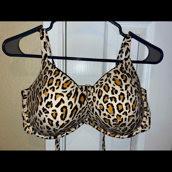 Target Other - 38DD Target Cheetah Bikini Top